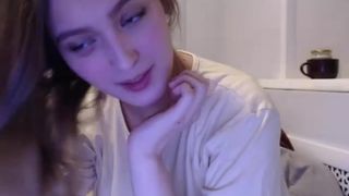 yolluna incendiary bitch is naughty at the pool