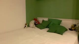 viola_cute caresses pussy through panties