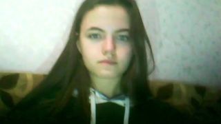 vikaleto appetizing wench rides sex toy