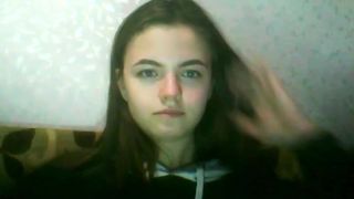 vikaleto appetizing wench rides sex toy