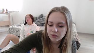 tonightweareyoun_g Radiant brunette