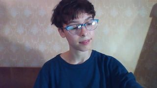 summer_nextdoor slut bitch moans sweetly