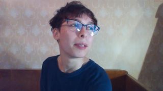 summer_nextdoor slut bitch moans sweetly