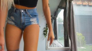 sassyt33n wet nipples