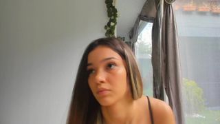 sassyt33n wet nipples