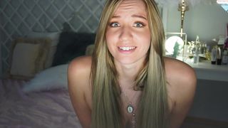 nikyrush Fair-haired lady