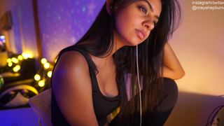 mayahepburn pretty mare fucked by sex machine