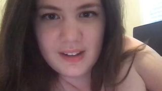 mandy_girl93 shy babe shows her natural tits