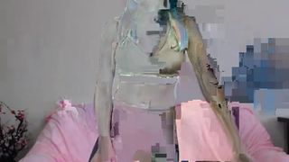 ji_yeon bitch is ready to show all her abilities.