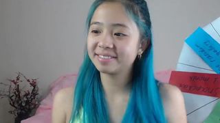 ji_yeon dark chick seduces with big shapes