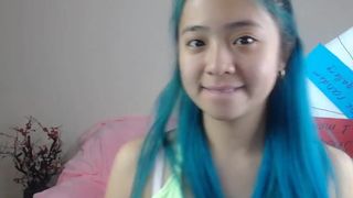 ji_yeon dark chick seduces with big shapes