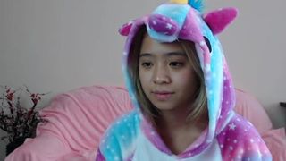 ji_yeon Fair-haired beauty