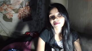 indiantwilight92 naughty slut fucks anus phallus
