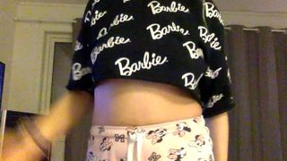 babydollamyy pretty lady fucking pussy with sex machine