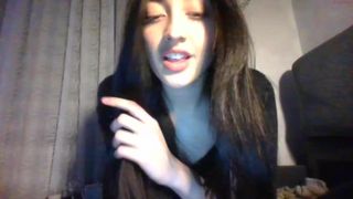 yellaa4 naughty brunette seduces with big booty