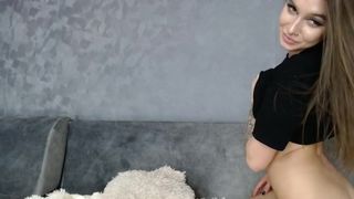 essenciasexy aka essencia  wonderful bitch jerking on webcam