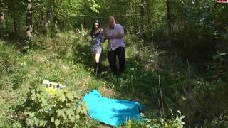 WeicheKleine Outdoor Analfick am Chinaturm im englischen Garten in M??nchen