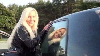 Sharon-Privat Leder Braut reisst sich geilen Fickschwanz auf