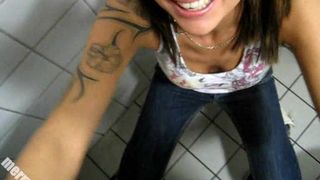 Merry4Fun Blacky in der Bar verf??hrt