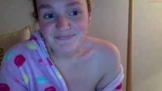 illbeyourbub cute girls fuck with a bottle