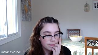 shy_teeenager gorgeous beast caresses the vagina with fingers