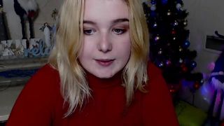 joi_avery hot brunette girl passionately jerks off her cunt