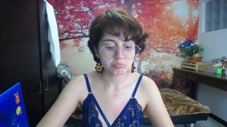 lola_lolaml clockwork whore squeezes cap