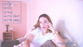 kendalltyler gorgeous lady masturbates cunt