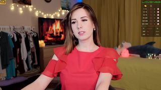 _blackbee_ bitch with huge tits fucks with dildo