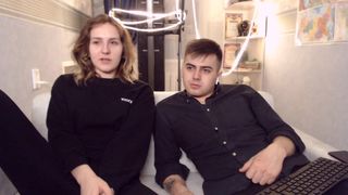 slim_and_sally pussy very close