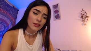 nicolemanson gentle doll is washing in the shower