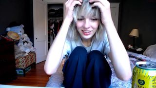 glitterglock vicious slut squeezes shaved pussy