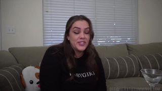 katie sweet girl playing with dildos