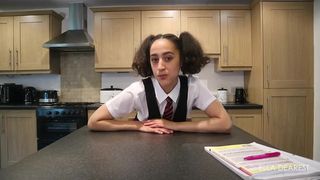 elladearest Obstinate brunette