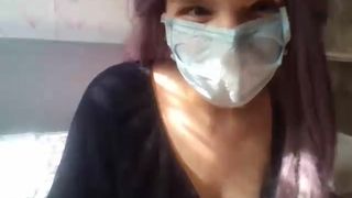 PurplePiie cute passion pulls the cap with his fingers