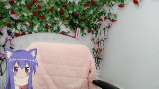 cafeinna hot latina fucks pussy with a sex toy