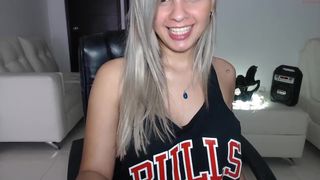 lulu_lopez Solid curvy