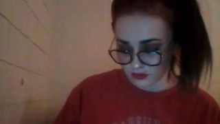 tworedheadsxo busty milf - deliciously jerking her pussy