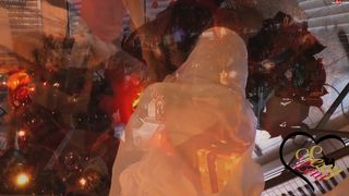 Perverse fucks herself on the sofa