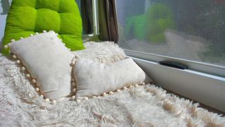 sassyt33n lush woman