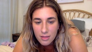 pink_velvet_dreams hot blonde girl masturbates cunt