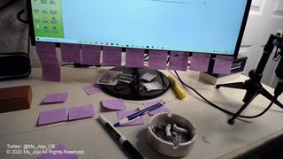 ms_jojo hot babes jerking pussies