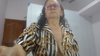 benazir_bhutto perfect black-haired slut fucks vagina