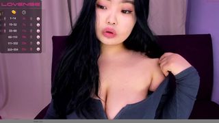 lularandoko jerking close up