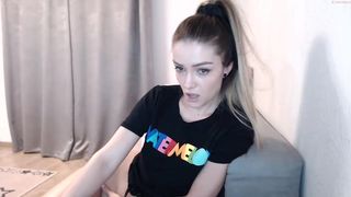 chloe_kitty buxom slut