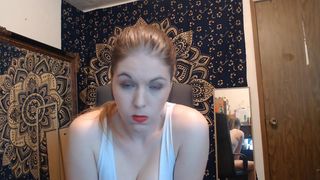 harleyheartstop cute passion relish swallows dildo