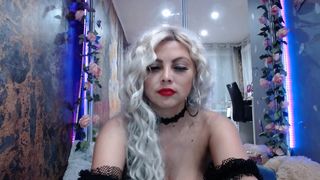 xalexax Mischievous woman