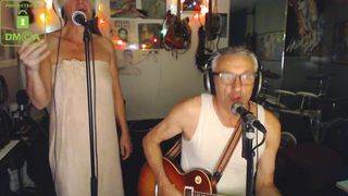 win2win charming ladies teasing their holes