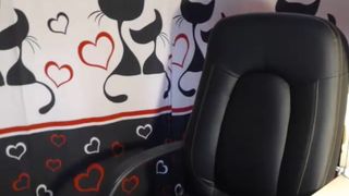 vikki_winner a test lady fucks sex toy