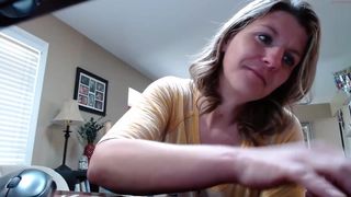 yursecret shy mare gently jerks her pussy